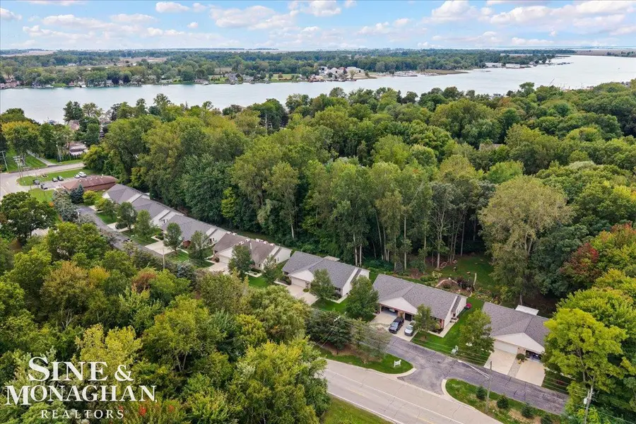 9638 Nook RD, Pearl Beach, MI 48001 - #3