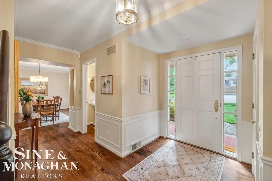44 N Deeplands RD, Grosse Pointe Shores, MI 48236 - #3