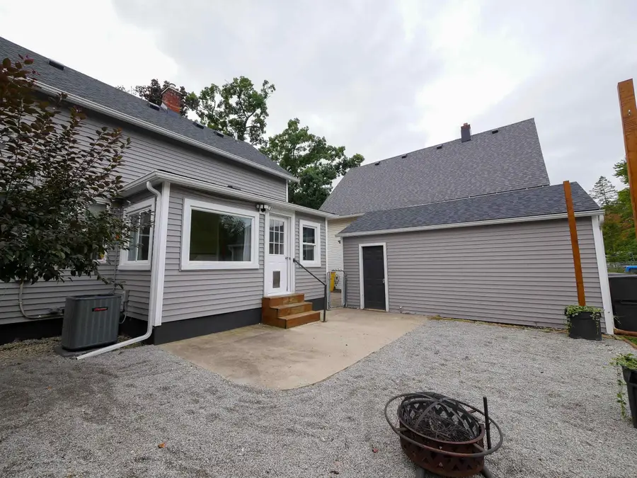 22761 W Main RD, Armada, MI 48005 - #2