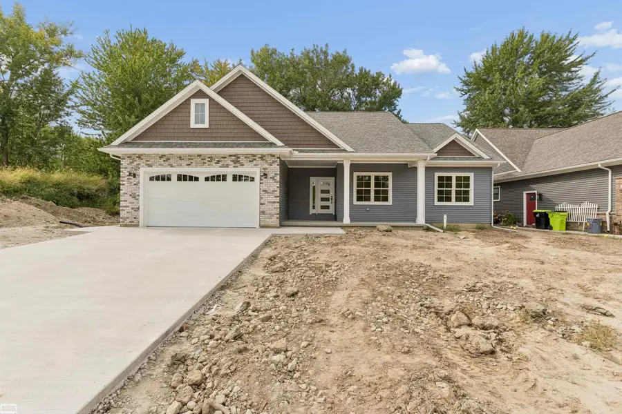 39159 Chart ST, Harrison Township, MI 48045 - #3