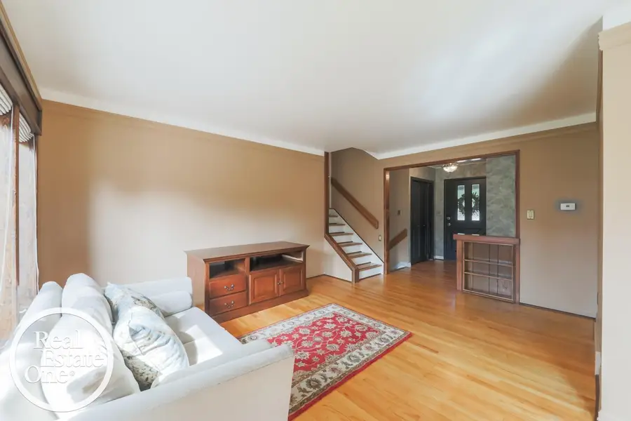 36419 Sunnydale ST, Livonia, MI 48154 - #3