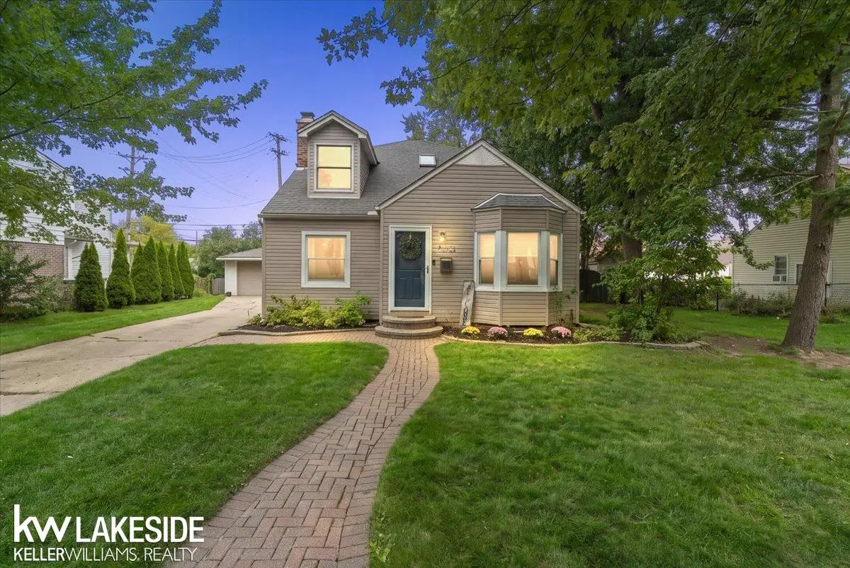 21521 Gaukler ST, Saint Clair Shores, MI 48080 - #1