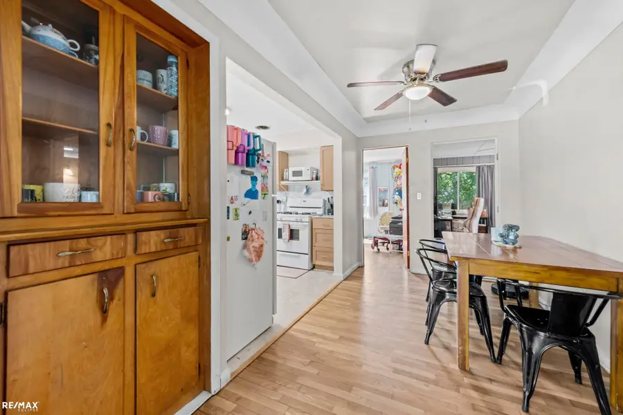 301 N East S ST, Fenton, MI 48430 - #3