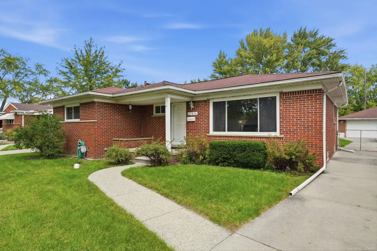 27830 Lorraine ST, Warren, MI 48093 - #1