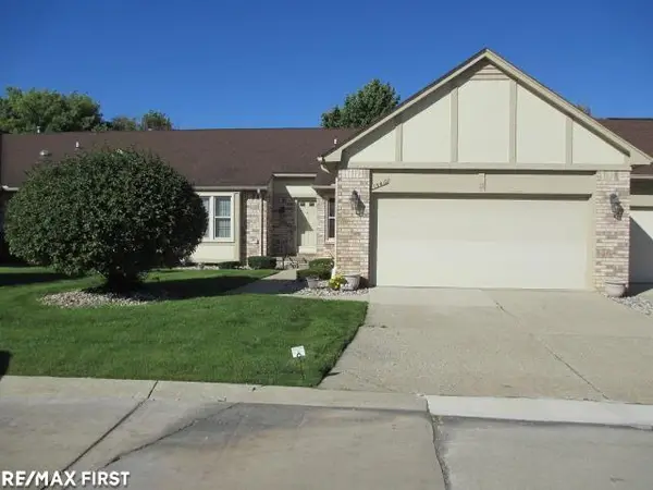 15410 Orchard Ridge DR, ClintonTownship, MI 48038