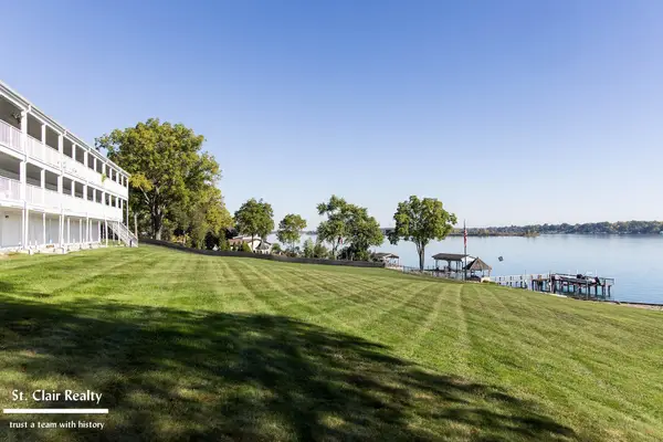 1501 N River RD, St, MI 48079