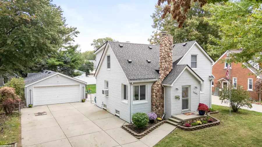 29630 Park ST, Roseville, MI 48066 - #2
