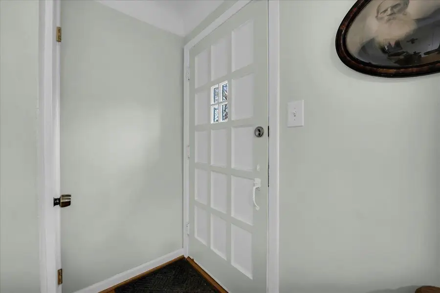 21706 Revere ST, Saint Clair Shores, MI 48080 - #2