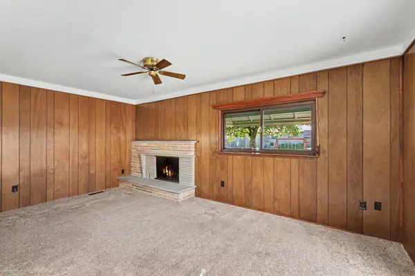 35163 Bobcean Road, ClintonTownship, MI 48035