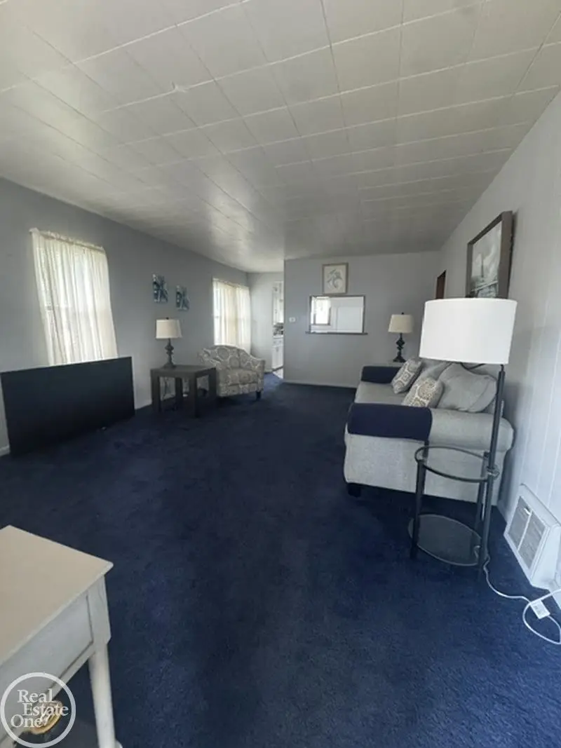 1425 Carleton ST, Port Huron, MI 48060 - #1