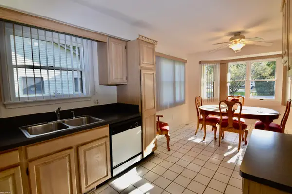 50820 Brady ST, NewBaltimore, MI 48047