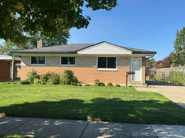 31359 Gardendale DR, Warren, MI 48088