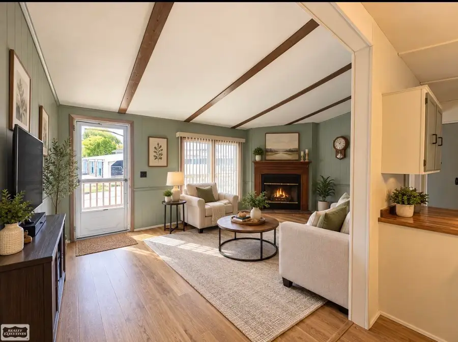 24452 ST, Harrison, MI 48045 - #2