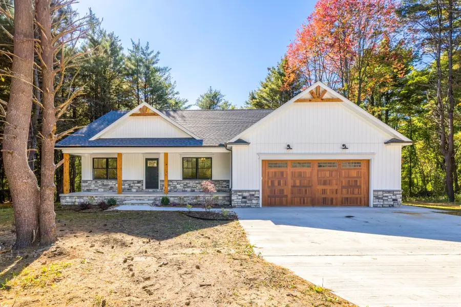 111 Mary Ann RD, Lexington, MI 48450 - #3
