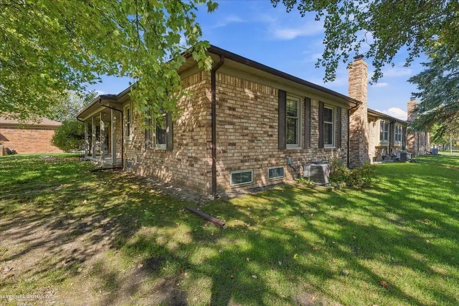49314 Sheridan, Shelby, MI 48315 - #3