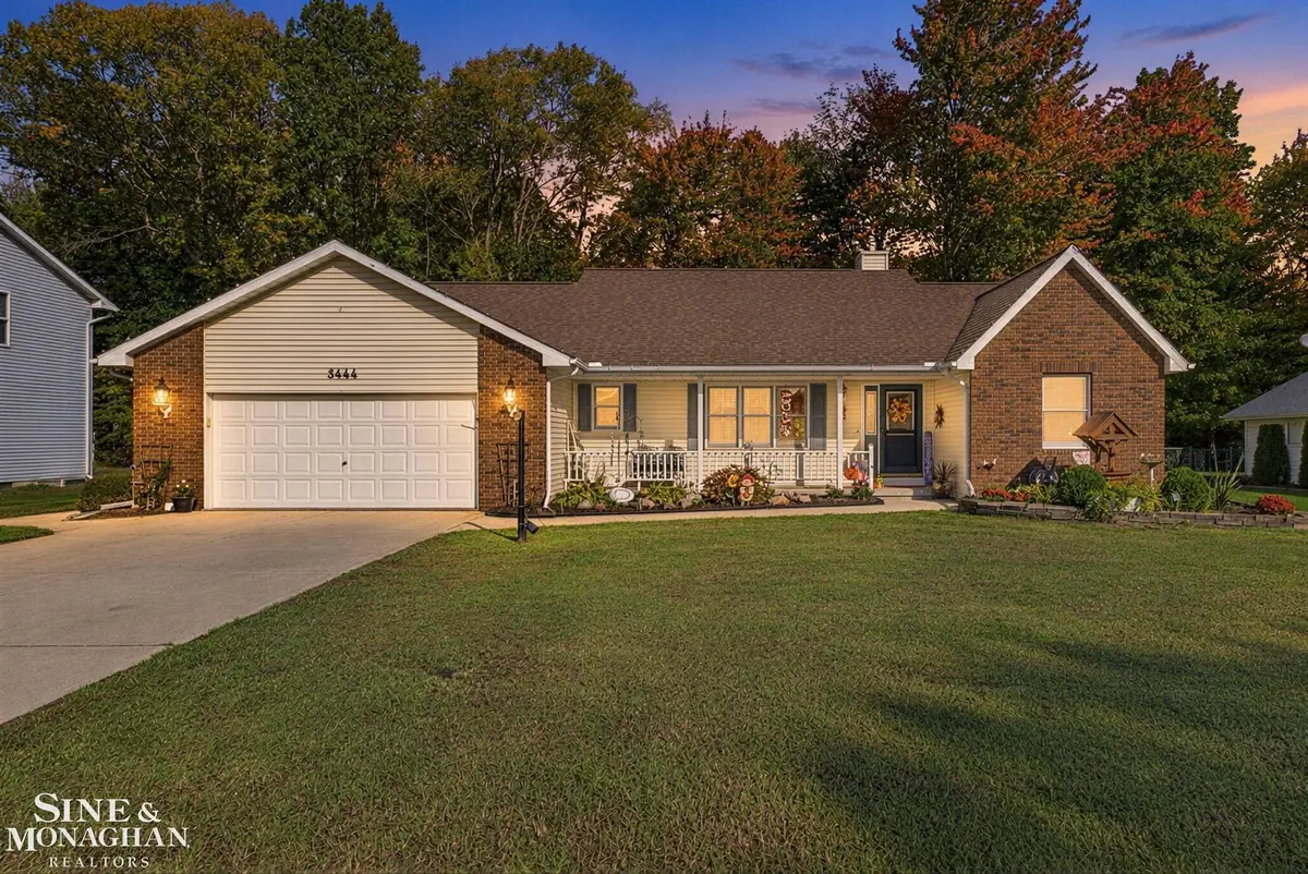 3444 Oak Leaf DR, Fort Gratiot, MI 48059 - #1