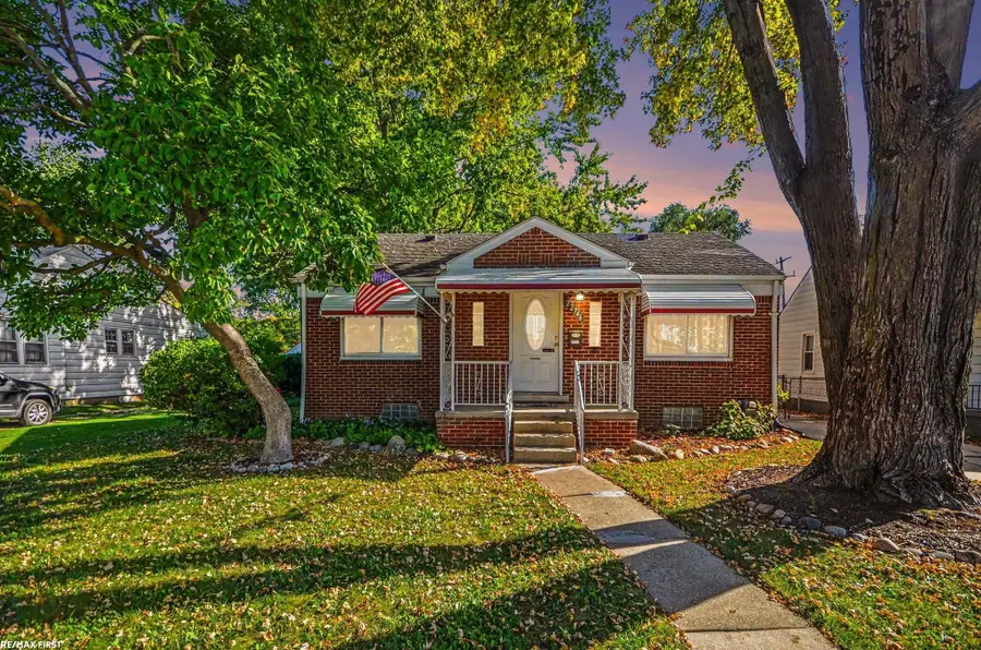 22746 Rausch AVE, Eastpointe, MI 48021 - #2