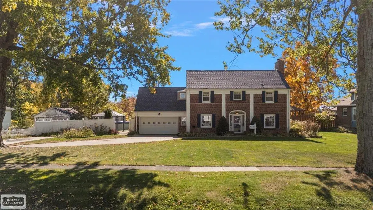102 1st ST, Yale, MI 48097 - #1