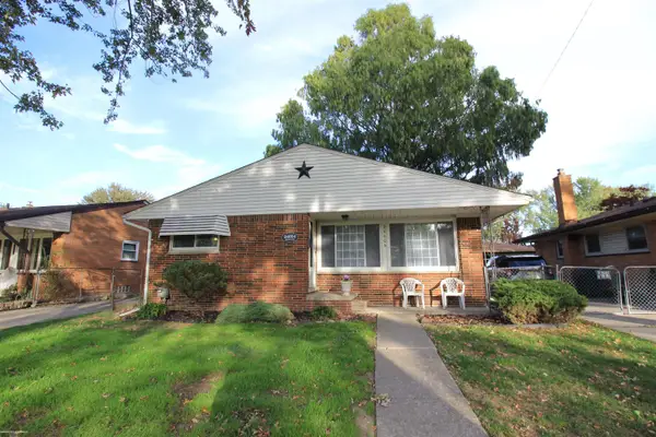 24604 Princeton, StClairShores, MI 48080