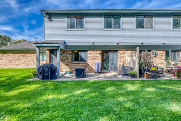 50054 S Jimmy CT, Chesterfield, MI 48047