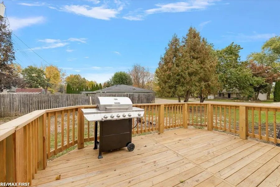8845 Pilgrim ST, Washington, MI 48094 - #3