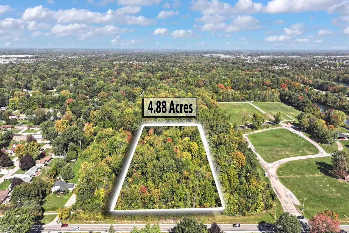 11261 21 Mile RD, Shelby, MI 48317 - #1