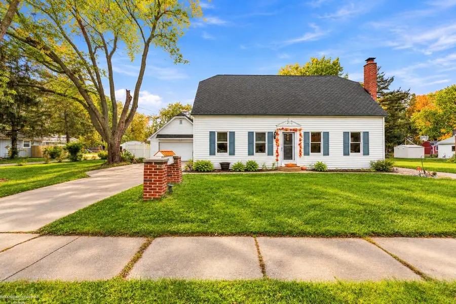 31425 York ST, Fraser, MI 48026 - #2