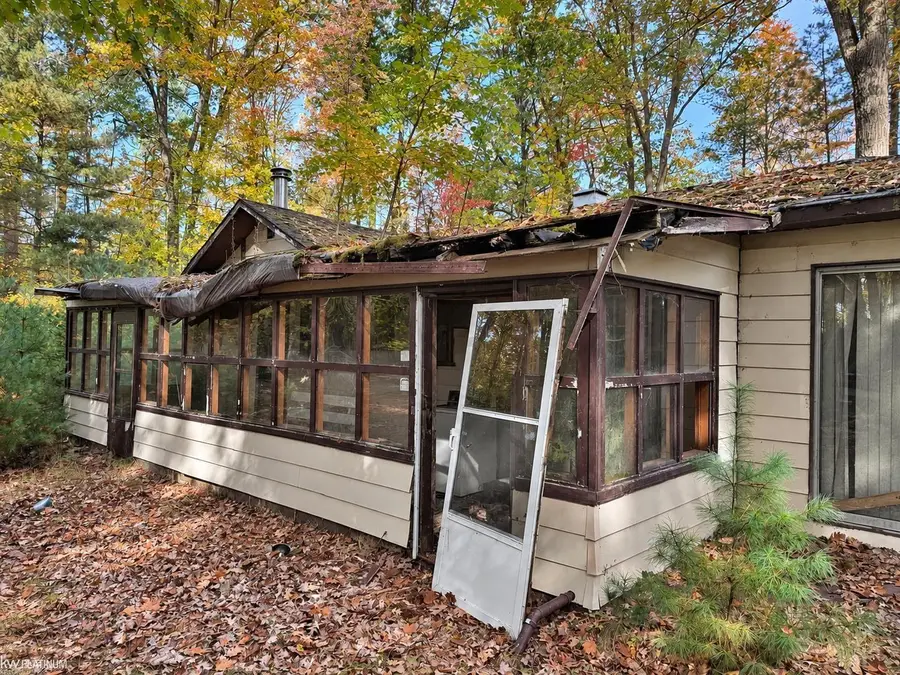 4692 Harlan RD, Hale, MI 48739 - #3