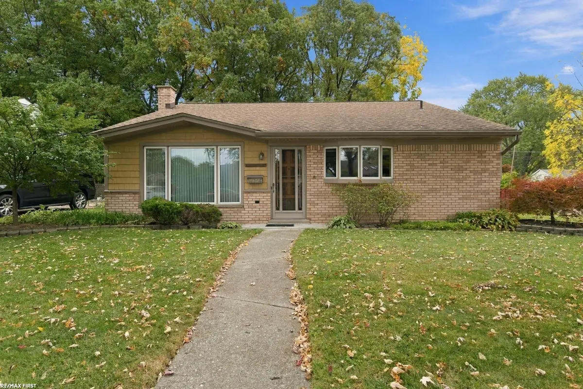 36208 Weideman ST, Clinton Township, MI 48035 - #1
