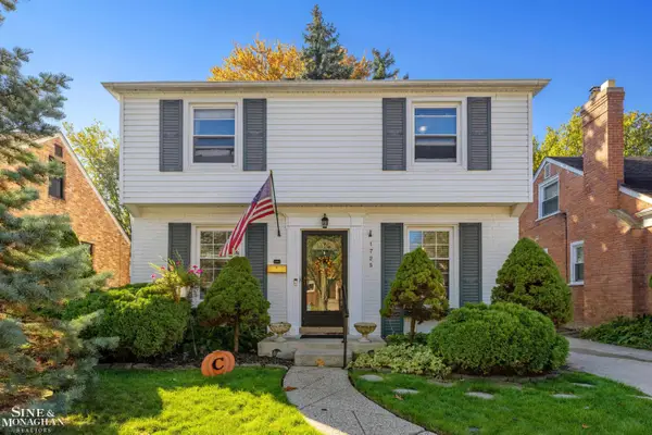 1725 Brys DR, GrossePointeWoods, MI 48236