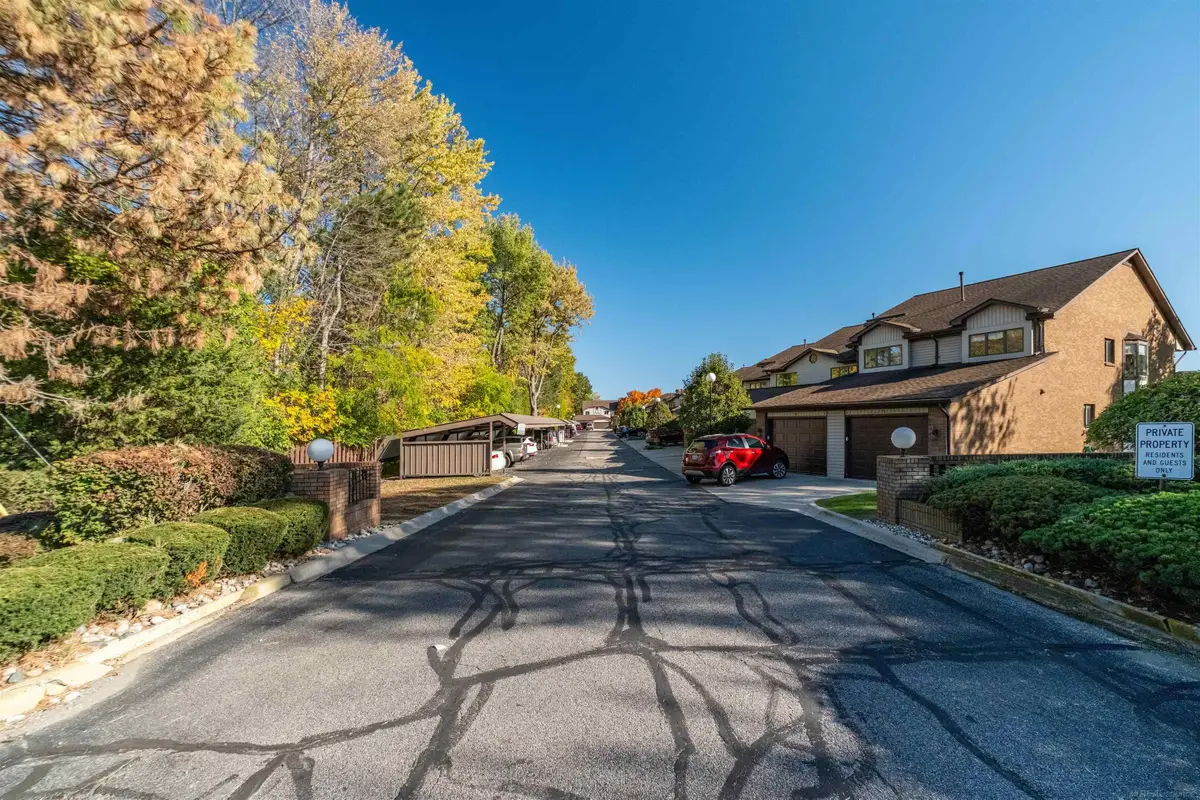 25606 Island View DR, Harrison Township, MI 48045 - #1
