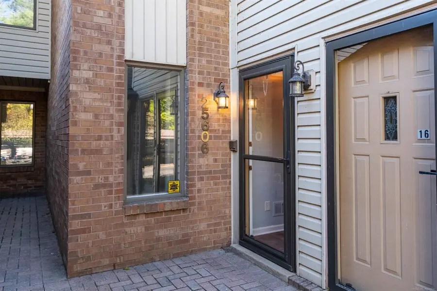25606 Island View DR, Harrison Township, MI 48045 - #3