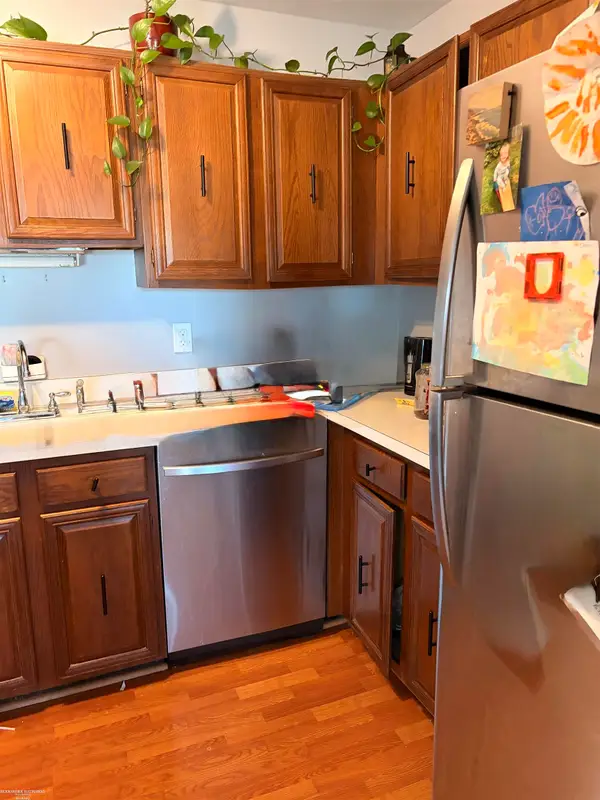 705 Sunset, StClairShores, MI 48082