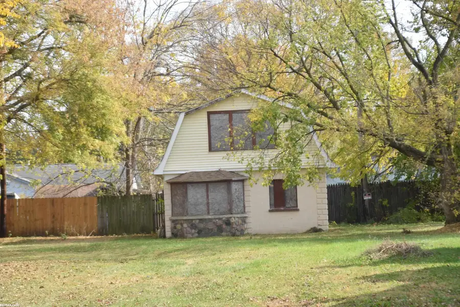 49510 Gratiot, Chesterfield, MI 48051 - #2