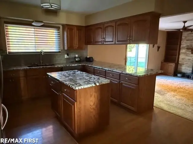 16041 Vergi CT, Clinton Township, MI 48038 - #3