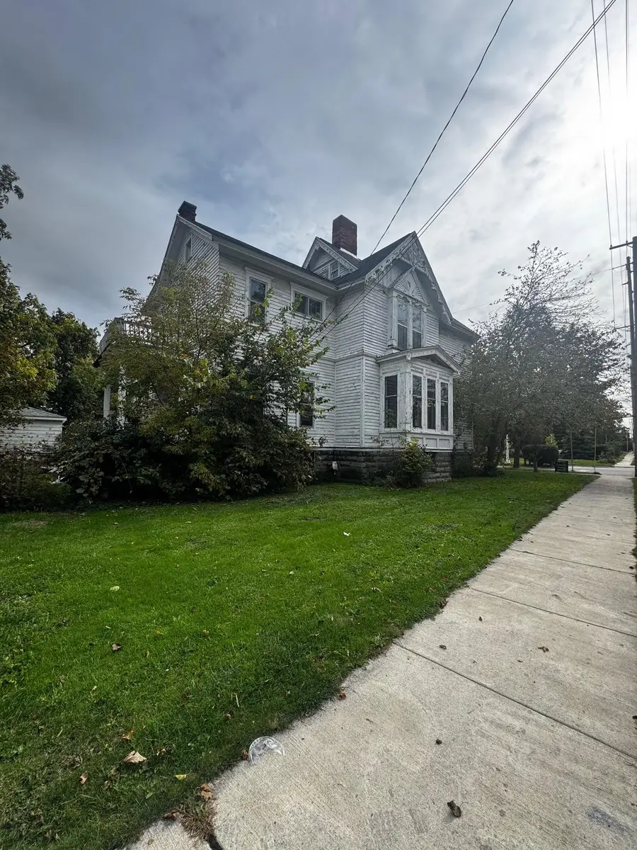 2101 5th ST, Bay City, MI 48708 - Image #2