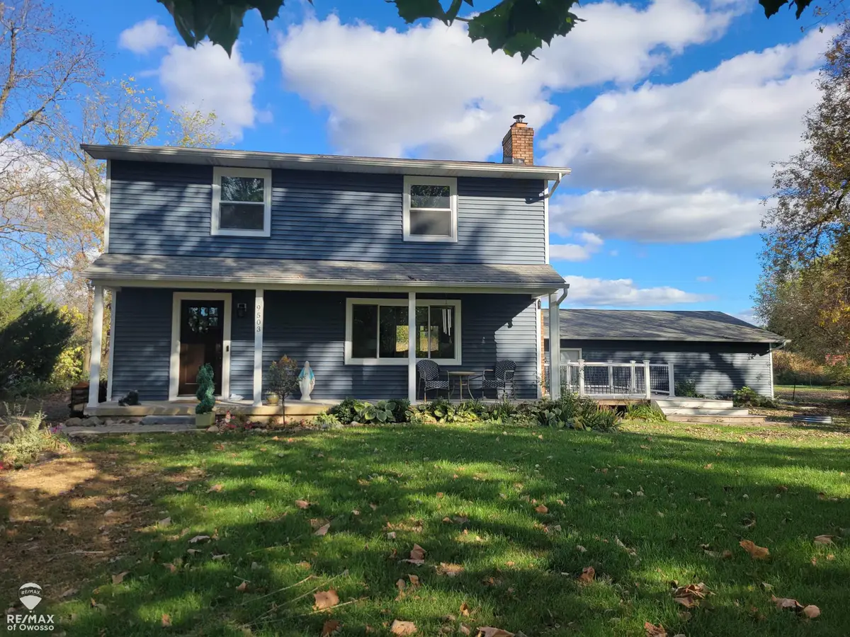 9503 Vernon RD, Bancroft, MI 48414 - Image #1