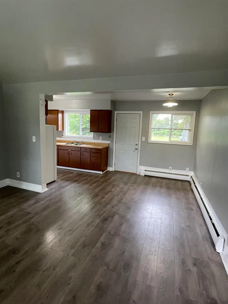 16350 Oakley RD, Chesaning, MI 48616 - Image #2