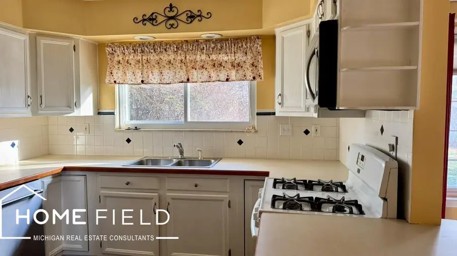 5384 Ameno LN, Mundy Township, MI 48473 - Image #2