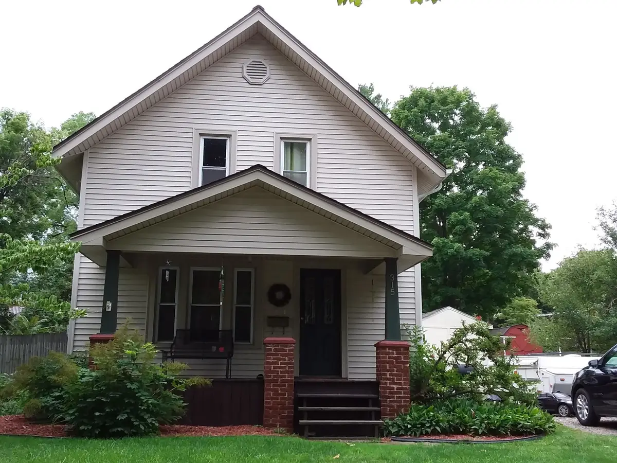 315 Prindle ST, Owosso, MI 48867 - #1