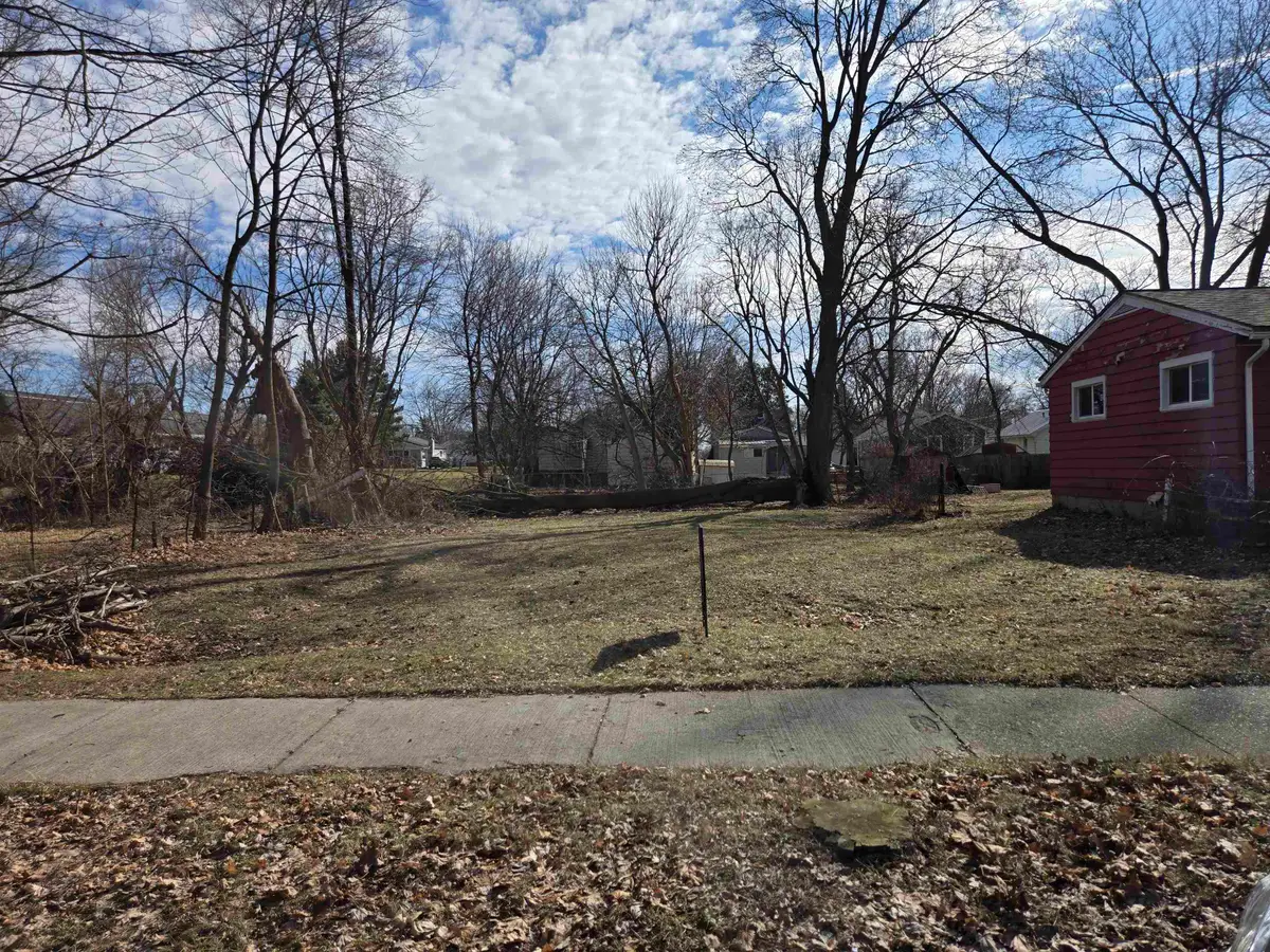 840 Harris ST, Lansing, MI 48906 - #1