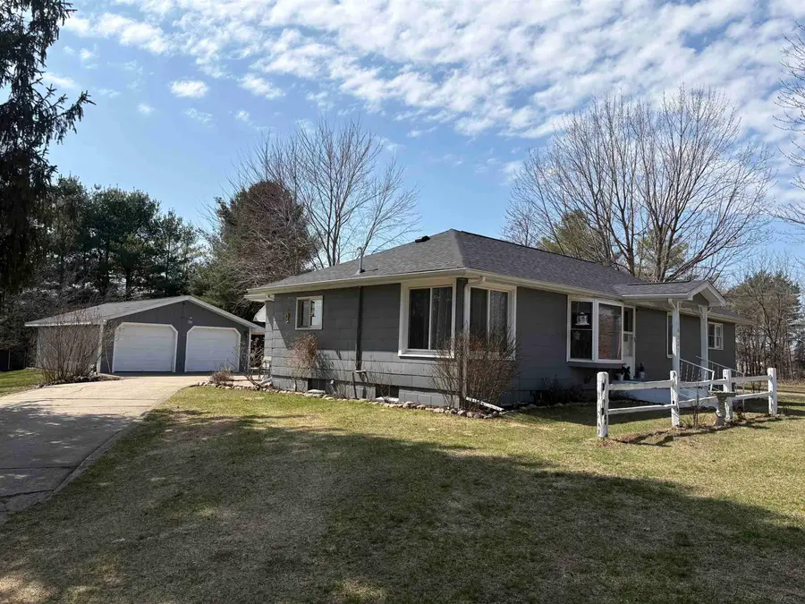 16501 Gary RD, Chesaning, MI 48616 - #2