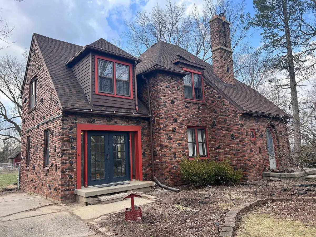 1502 M-52 Highway S, Owosso, MI 48867 - #1