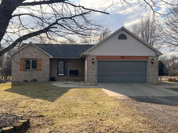 4740 S Francis RD, StJohns, MI 48879