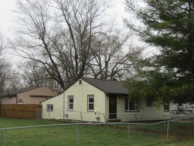 1628 Allendale AVE, Owosso, MI 48867 - #2