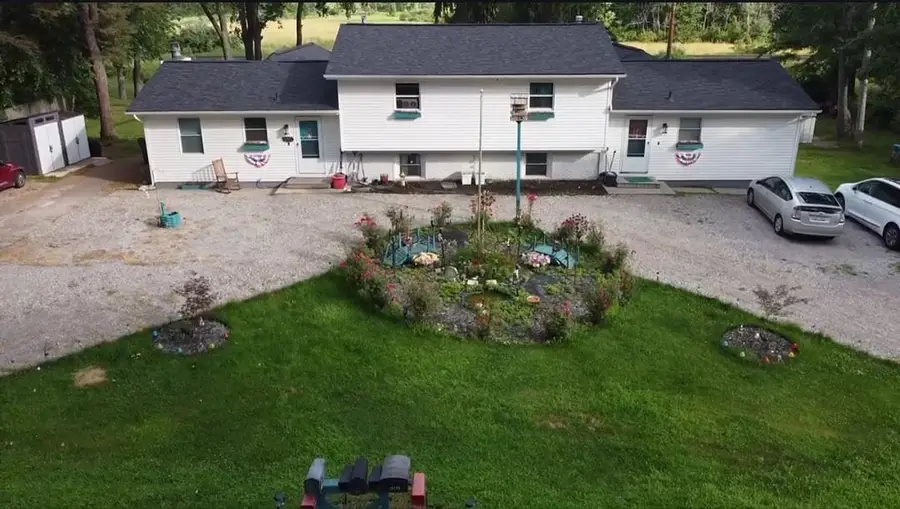 12573 Spruce LN, Perry, MI 48872 - #2