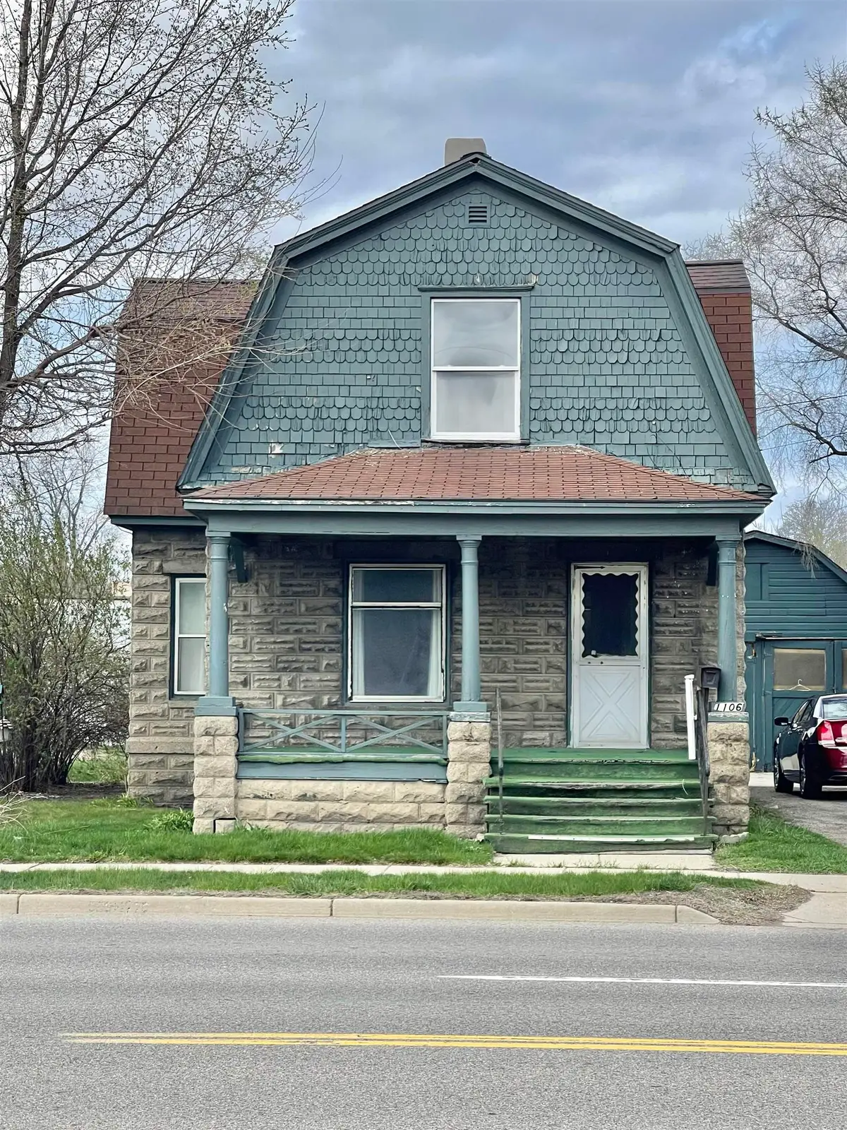 1106 W Main ST, Owosso, MI 48867 - #1