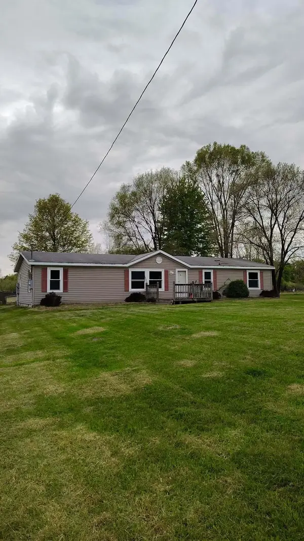 8602 S Fordney RD, StCharles, MI 48655