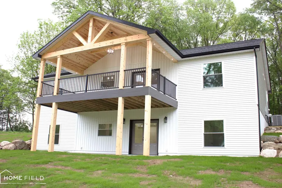 11175 S State, Morrice, MI 48857 - #2
