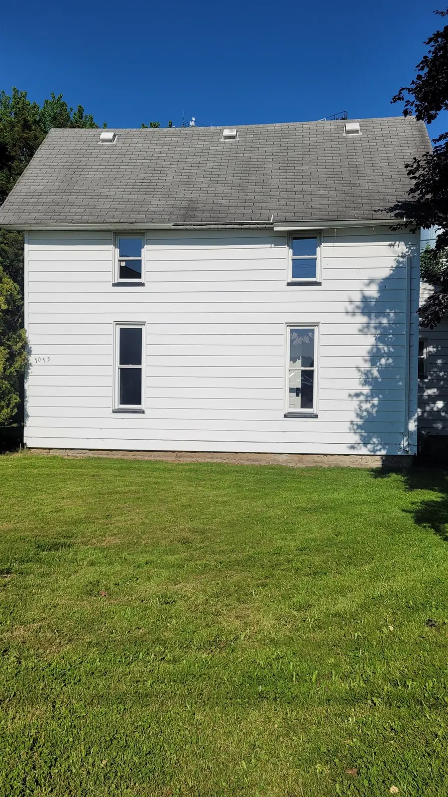 1013 Oak ST, Lennon, MI 48449 - #2